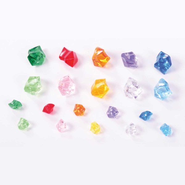 Acryldiamanten in fünf verschiedenen Farben und unterschiedlichen Größen